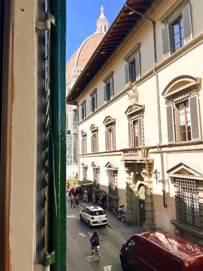 Duomo Suites Firenze Bagian luar foto